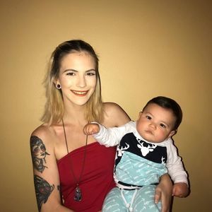 Meet your Posher, Alba